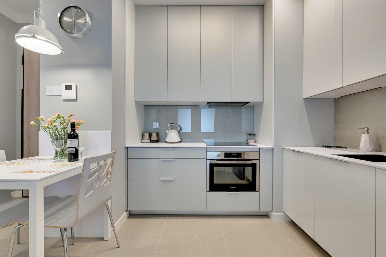Luxury Voyage Apartments + Extra Bikes Гданськ Екстер'єр фото